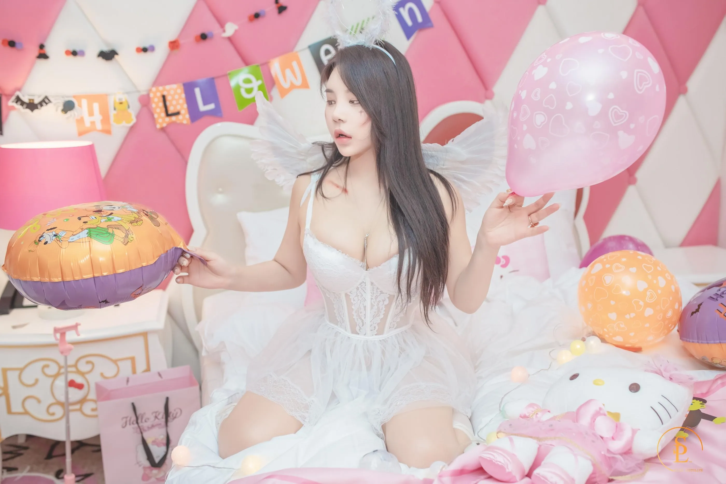 NO.040 SAINT Photolife – Zzyuri 쮸리 Vol.16 Pink Halloween [58P]插图